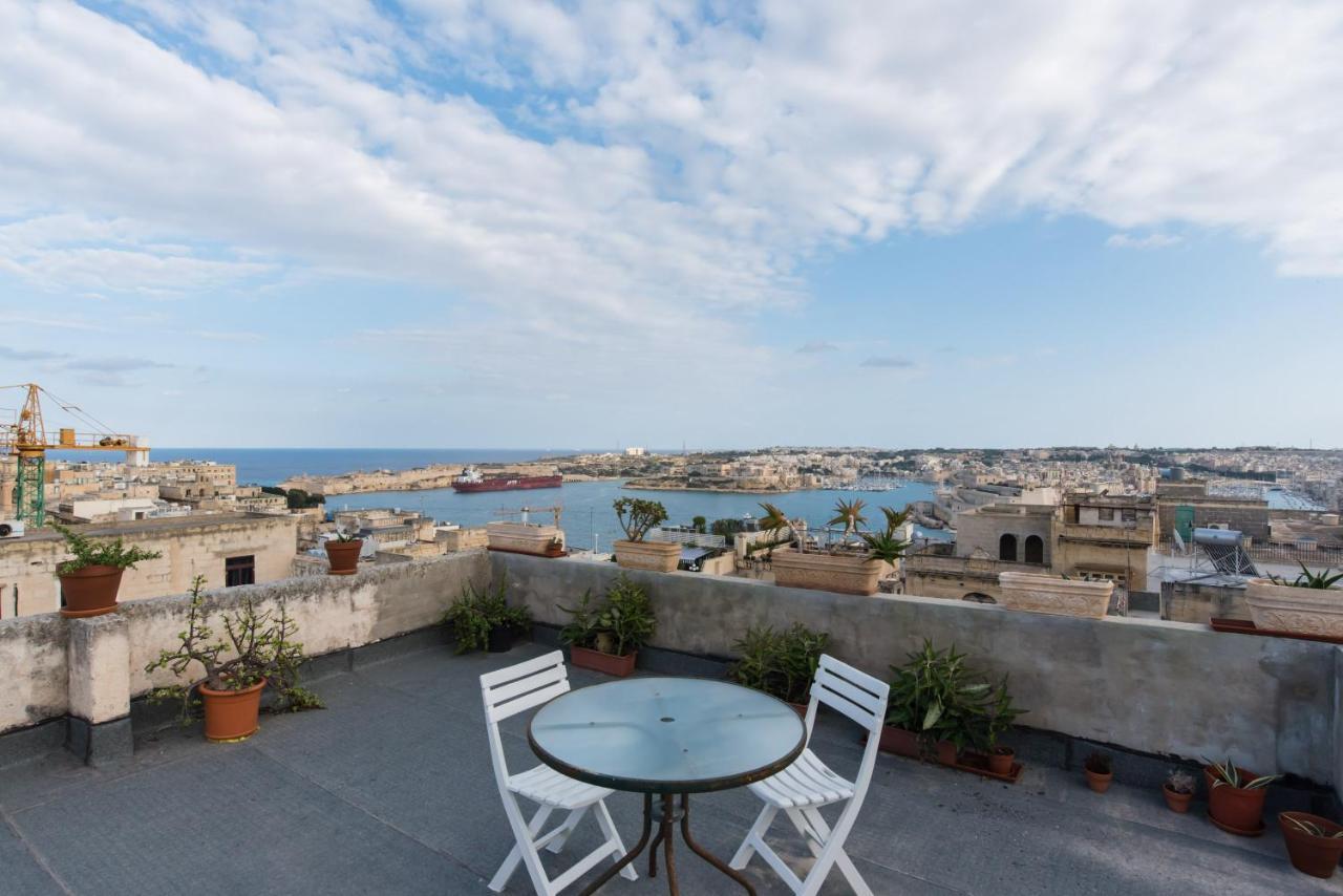 Merkanti Apartments Valletta Exteriör bild